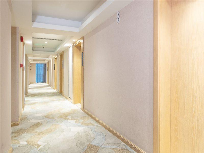 Kyriad Marvelous Hotel Dongguan Changan Light Rail Station Exterior photo